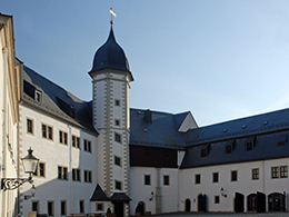 Mauerwerkentfeuchtung Referenzfoto Schloß-Wildeck Mauerwerkentfeuchtung mit aktiver Elektroosmose Referenzfoto Schloß-Wildeck