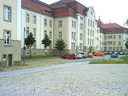 Mauerwerkentfeuchtung Referenzfoto öffentliches Gebäude Mauerwerkentfeuchtung mit aktiver Elektroosmose Referenzfoto öffentliches Gebäude